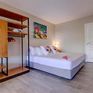  Appartement Premium Proche Aeroport, Wifi, Piscine, Parking